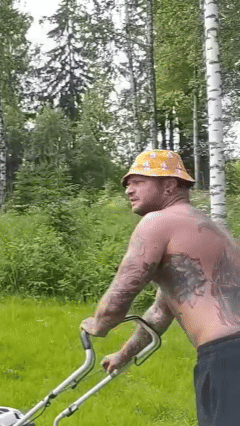 Tässä lyhyesti miten liike tapahtuu